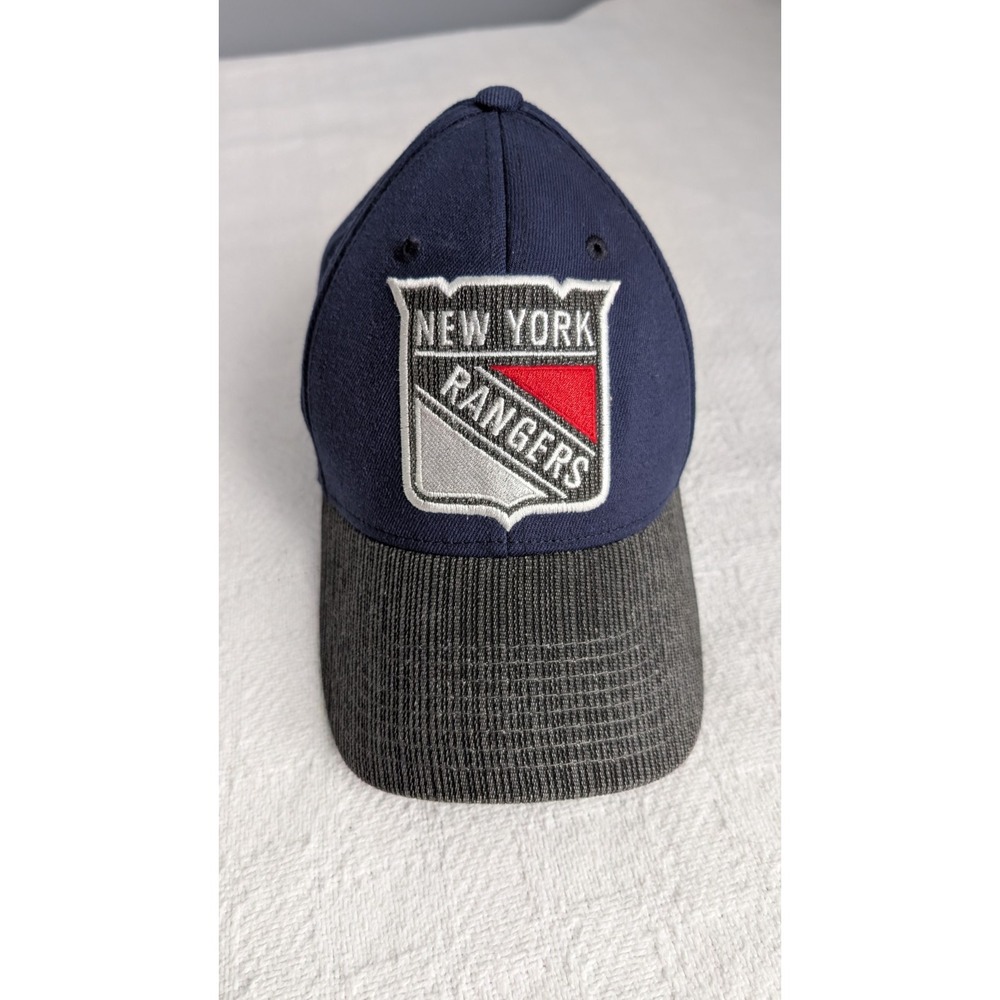 New York Rangers Hat Reebok Blue Center Ice NHL Fitted Cap S/M Hockey